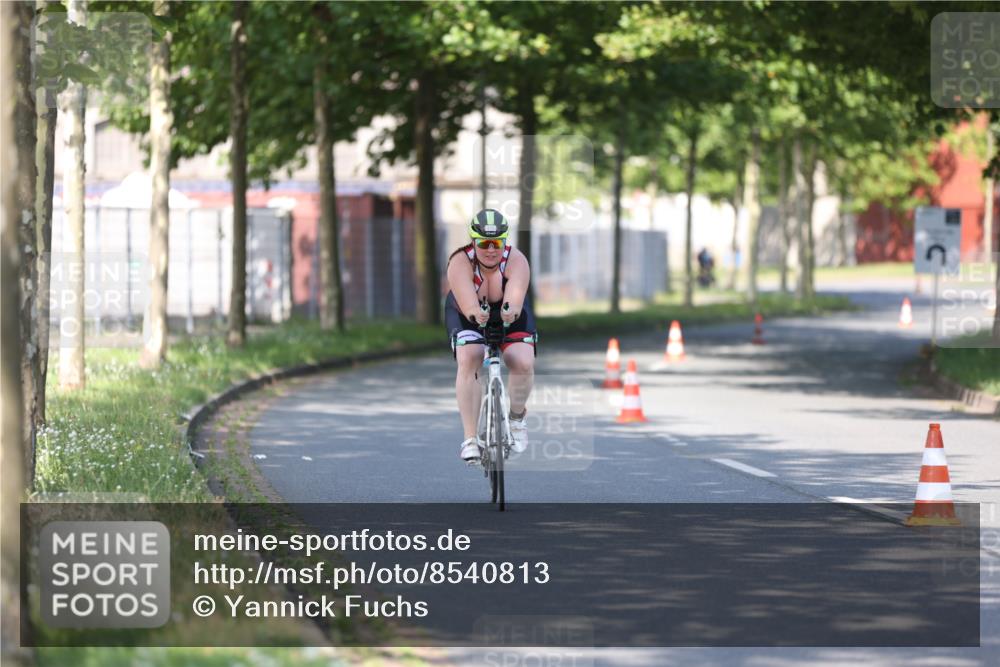 10.08.2025 - GEWOBA Citytriathlon Bremen Yannick Fuchs http://msf.ph/oto/8540813 10.08.2025 10:31:13 Radfahren 363, 387, 434 meine-sportfotos.de