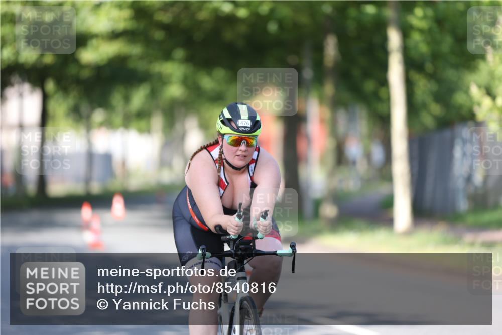 10.08.2025 - GEWOBA Citytriathlon Bremen Yannick Fuchs http://msf.ph/oto/8540816 10.08.2025 10:31:15 Radfahren 363, 387, 434 meine-sportfotos.de