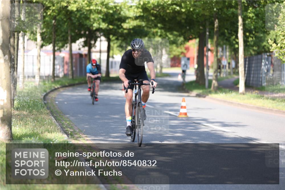 10.08.2025 - GEWOBA Citytriathlon Bremen Yannick Fuchs http://msf.ph/oto/8540832 10.08.2025 10:31:32 Radfahren 363 meine-sportfotos.de