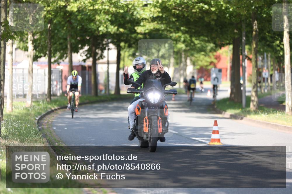 10.08.2025 - GEWOBA Citytriathlon Bremen Yannick Fuchs http://msf.ph/oto/8540866 10.08.2025 10:32:29 Radfahren 349, 354, 406, 408, 426, 432, 473, 483, 502 meine-sportfotos.de