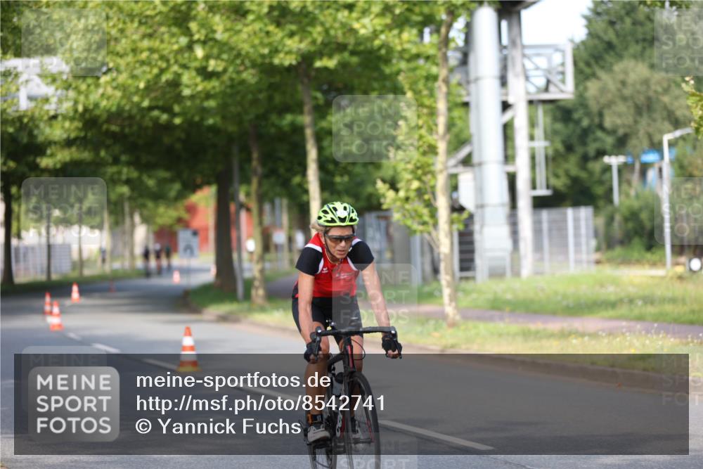 10.08.2025 - GEWOBA Citytriathlon Bremen Yannick Fuchs http://msf.ph/oto/8542741 10.08.2025 10:42:05 Radfahren 41, 131, 177, 223 meine-sportfotos.de