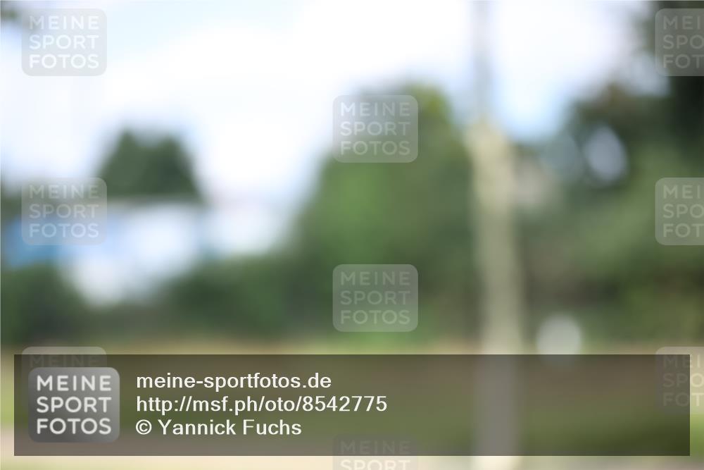 10.08.2025 - GEWOBA Citytriathlon Bremen Yannick Fuchs http://msf.ph/oto/8542775 10.08.2025 12:49:04 Radfahren 578, 621, 641, 649, 682, 788, 863, 950, 1010, 1027 meine-sportfotos.de