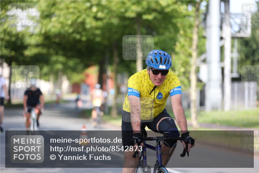 10.08.2025 - GEWOBA Citytriathlon Bremen Yannick Fuchs http://msf.ph/oto/8542873 10.08.2025 10:42:33 Radfahren 13, 17, 89, 167, 175, 189, 199 meine-sportfotos.de