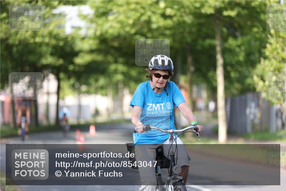 10.08.2025 - GEWOBA Citytriathlon Bremen Yannick Fuchs http://msf.ph/oto/8543047 10.08.2025 10:43:26 Radfahren 27, 51, 53, 361, 415, 422 meine-sportfotos.de