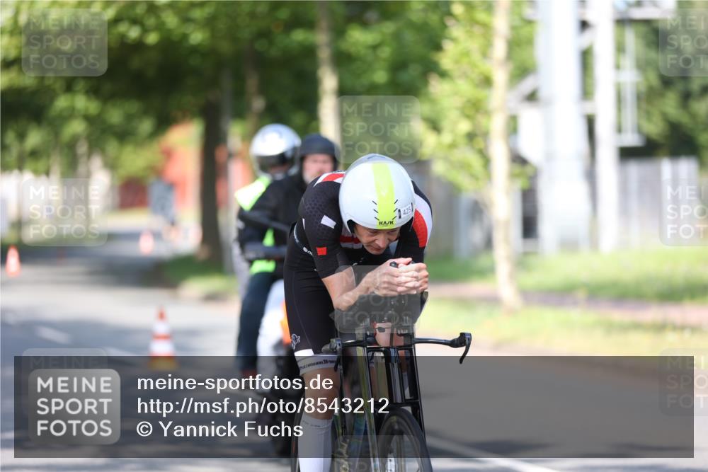 10.08.2025 - GEWOBA Citytriathlon Bremen Yannick Fuchs http://msf.ph/oto/8543212 10.08.2025 10:43:51 Radfahren 179, 217, 425, 487, 507 meine-sportfotos.de