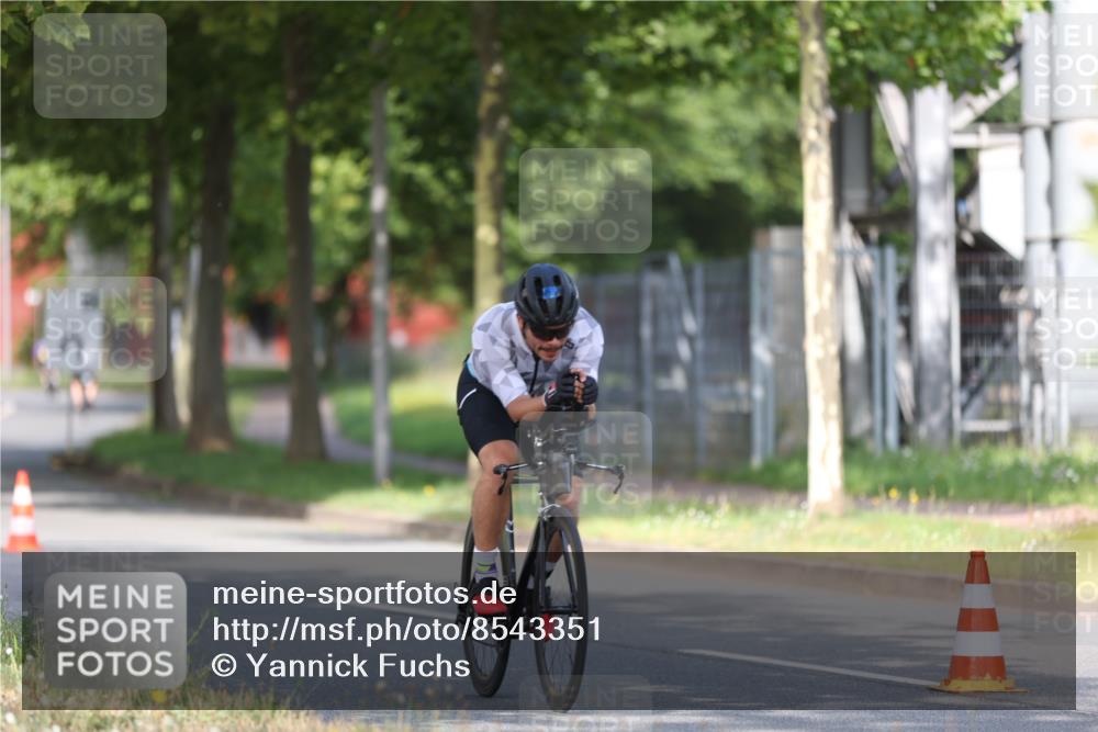 10.08.2025 - GEWOBA Citytriathlon Bremen Yannick Fuchs http://msf.ph/oto/8543351 10.08.2025 10:47:36 Radfahren 205 meine-sportfotos.de