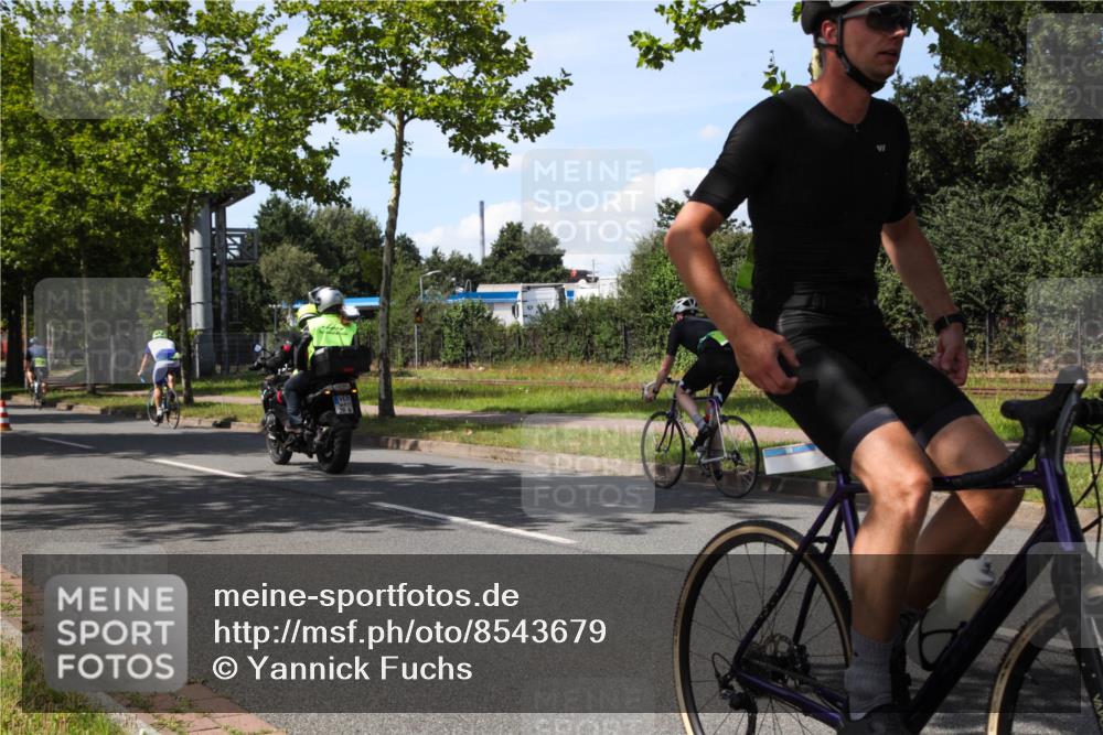 10.08.2025 - GEWOBA Citytriathlon Bremen Yannick Fuchs http://msf.ph/oto/8543679 10.08.2025 14:38:22 Radfahren 51, 54, 81, 152, 162, 295 meine-sportfotos.de