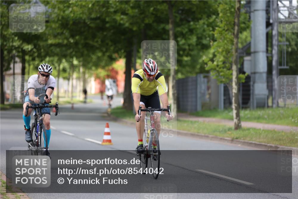 10.08.2025 - GEWOBA Citytriathlon Bremen Yannick Fuchs http://msf.ph/oto/8544042 10.08.2025 12:53:05 Radfahren 734, 833, 895, 915 meine-sportfotos.de