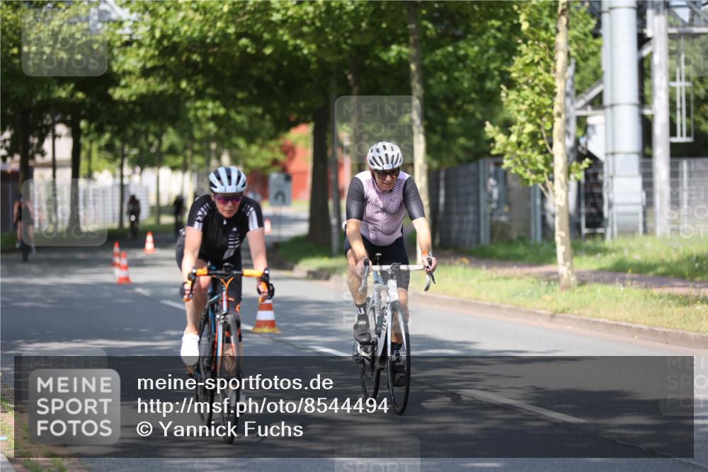 10.08.2025 - GEWOBA Citytriathlon Bremen Yannick Fuchs http://msf.ph/oto/8544494 10.08.2025 10:58:06 Radfahren 1, 125, 143, 185, 443, 445, 453, 472, 493, 513 meine-sportfotos.de
