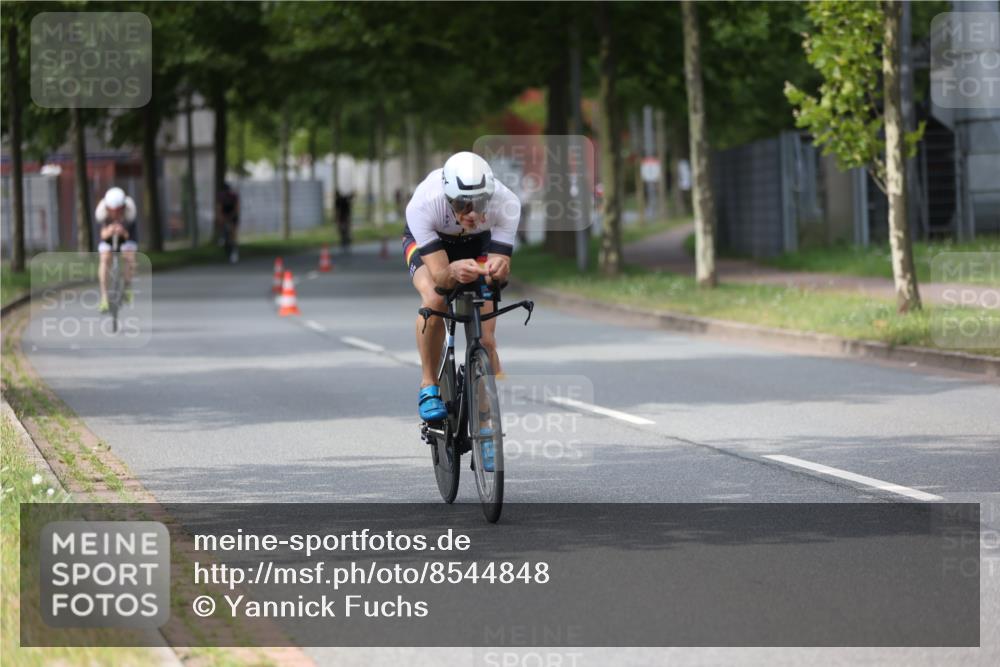 10.08.2025 - GEWOBA Citytriathlon Bremen Yannick Fuchs http://msf.ph/oto/8544848 10.08.2025 12:55:54 Radfahren 636, 658, 765, 779, 880, 883, 890, 896, 1024, 1025 meine-sportfotos.de
