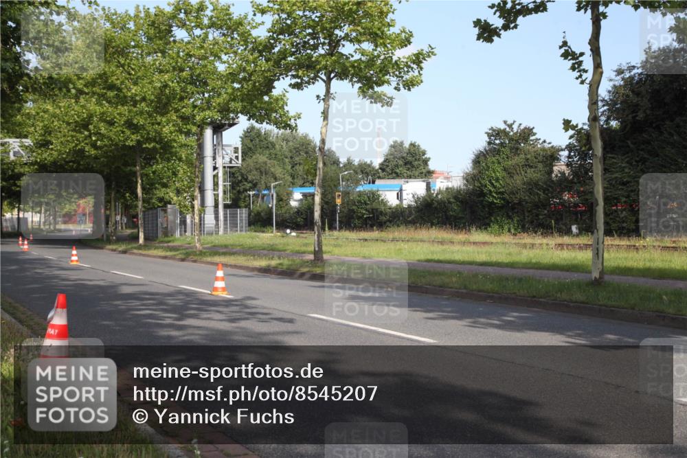 10.08.2025 - GEWOBA Citytriathlon Bremen Yannick Fuchs http://msf.ph/oto/8545207 10.08.2025 09:55:58 Radfahren  meine-sportfotos.de