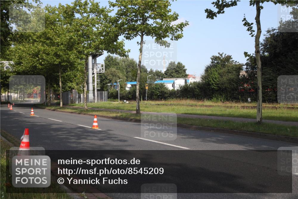 10.08.2025 - GEWOBA Citytriathlon Bremen Yannick Fuchs http://msf.ph/oto/8545209 10.08.2025 09:56:08 Radfahren  meine-sportfotos.de