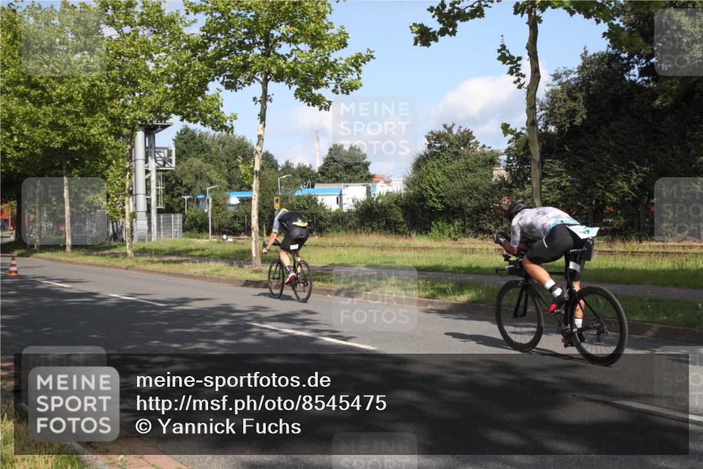 10.08.2025 - GEWOBA Citytriathlon Bremen Yannick Fuchs http://msf.ph/oto/8545475 10.08.2025 10:31:24 Radfahren 363, 387, 434 meine-sportfotos.de