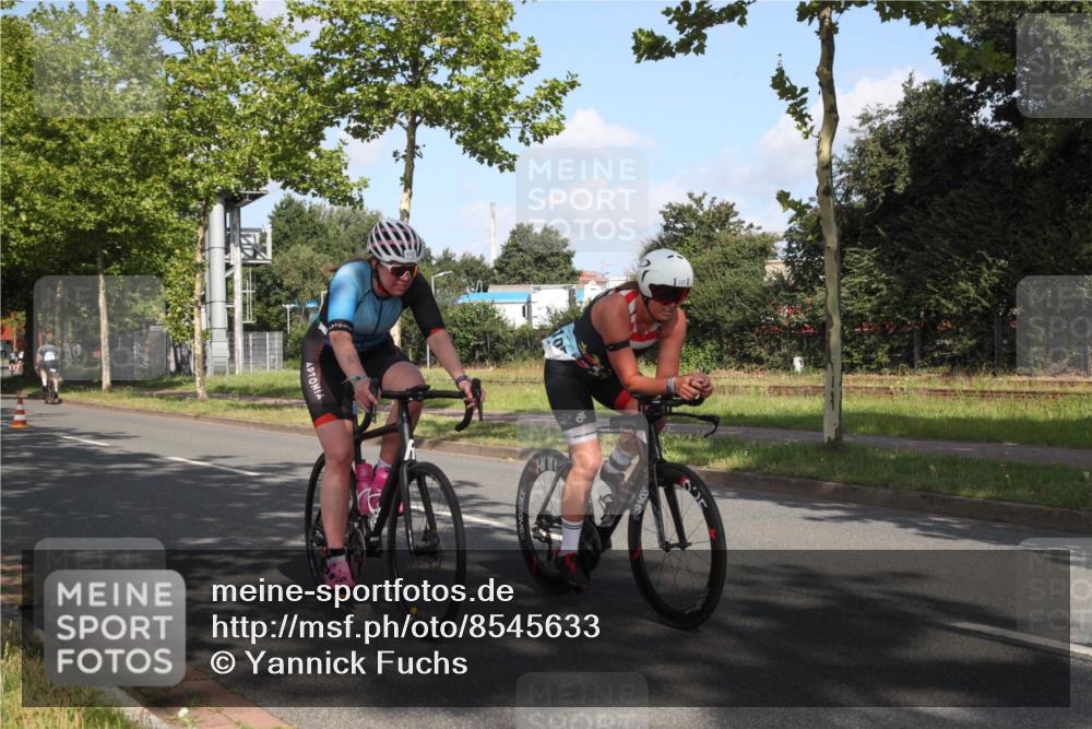 10.08.2025 - GEWOBA Citytriathlon Bremen Yannick Fuchs http://msf.ph/oto/8545633 10.08.2025 10:33:21 Radfahren 105, 127, 389, 396, 420, 421, 448, 479 meine-sportfotos.de