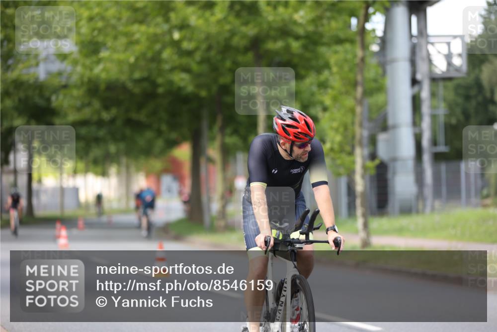 10.08.2025 - GEWOBA Citytriathlon Bremen Yannick Fuchs http://msf.ph/oto/8546159 10.08.2025 13:01:11 Radfahren 646, 684, 713, 829, 837, 862, 926, 944, 1001 meine-sportfotos.de