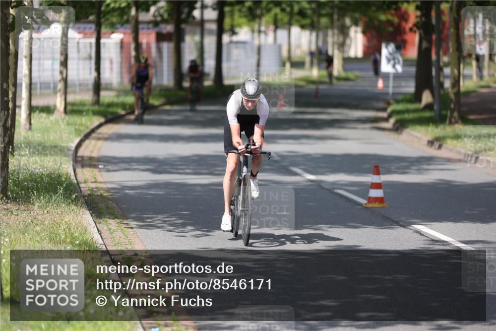 10.08.2025 - GEWOBA Citytriathlon Bremen Yannick Fuchs http://msf.ph/oto/8546171 10.08.2025 12:07:21 Radfahren 558, 623, 650, 786, 815, 831 meine-sportfotos.de