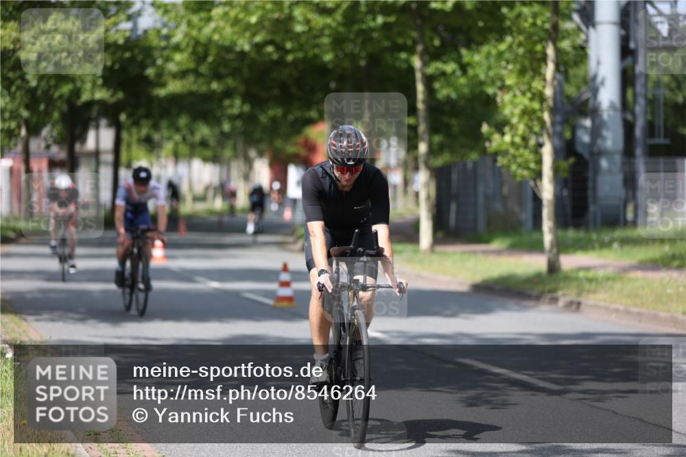 10.08.2025 - GEWOBA Citytriathlon Bremen Yannick Fuchs http://msf.ph/oto/8546264 10.08.2025 12:07:31 Radfahren 559, 650, 693, 705, 740, 786, 815, 831 meine-sportfotos.de