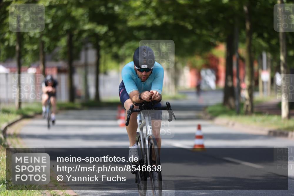 10.08.2025 - GEWOBA Citytriathlon Bremen Yannick Fuchs http://msf.ph/oto/8546638 10.08.2025 13:02:24 Radfahren 607, 771 meine-sportfotos.de
