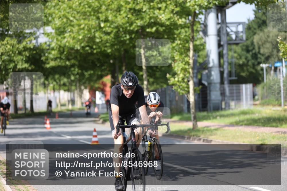 10.08.2025 - GEWOBA Citytriathlon Bremen Yannick Fuchs http://msf.ph/oto/8546968 10.08.2025 12:09:11 Radfahren 727, 731, 779, 837, 871, 890, 896 meine-sportfotos.de