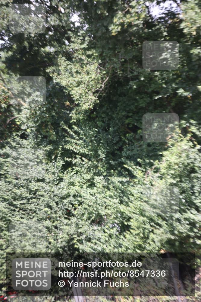 10.08.2025 - GEWOBA Citytriathlon Bremen Yannick Fuchs http://msf.ph/oto/8547336 10.08.2025 13:05:05 Radfahren 590, 629, 645, 745, 884, 916, 928, 929, 951, 958, 1010 meine-sportfotos.de