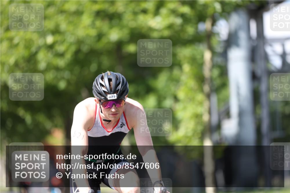 10.08.2025 - GEWOBA Citytriathlon Bremen Yannick Fuchs http://msf.ph/oto/8547606 10.08.2025 13:06:30 Radfahren 621, 655, 699, 732, 788, 840, 856, 927, 1026 meine-sportfotos.de