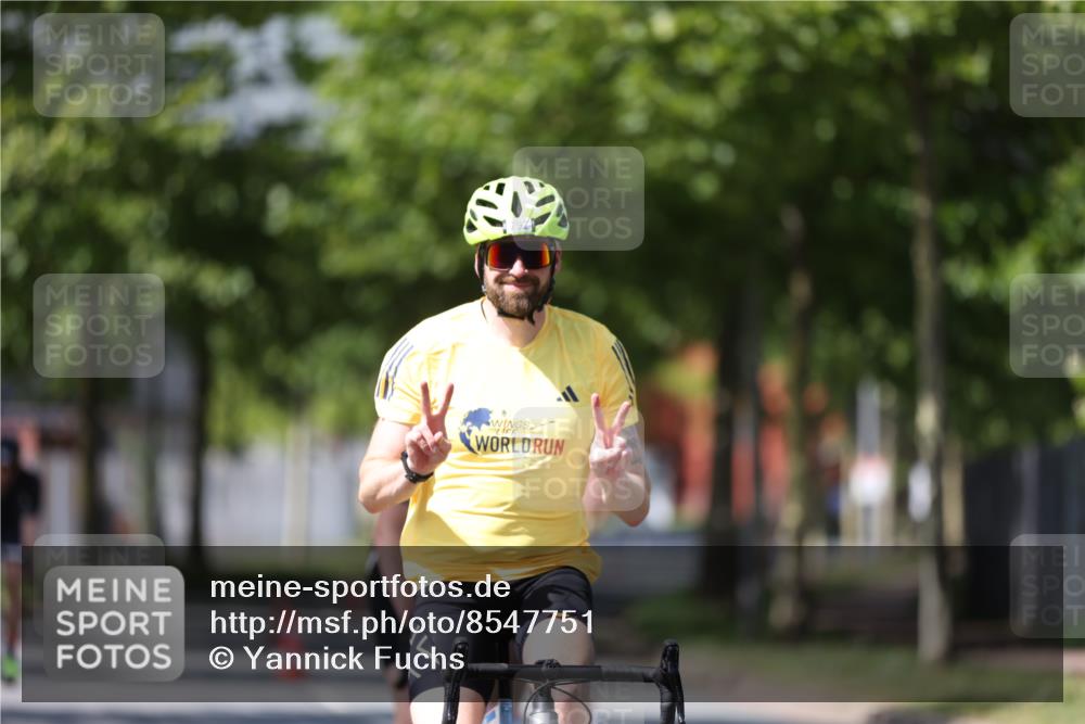 10.08.2025 - GEWOBA Citytriathlon Bremen Yannick Fuchs http://msf.ph/oto/8547751 10.08.2025 13:08:10 Radfahren 626, 643, 666, 687, 689, 792, 838, 852 meine-sportfotos.de