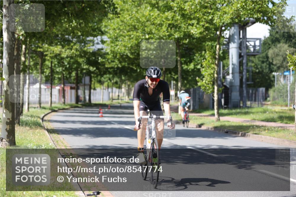 10.08.2025 - GEWOBA Citytriathlon Bremen Yannick Fuchs http://msf.ph/oto/8547774 10.08.2025 13:08:13 Radfahren 626, 643, 666, 687, 792, 838, 852, 980 meine-sportfotos.de