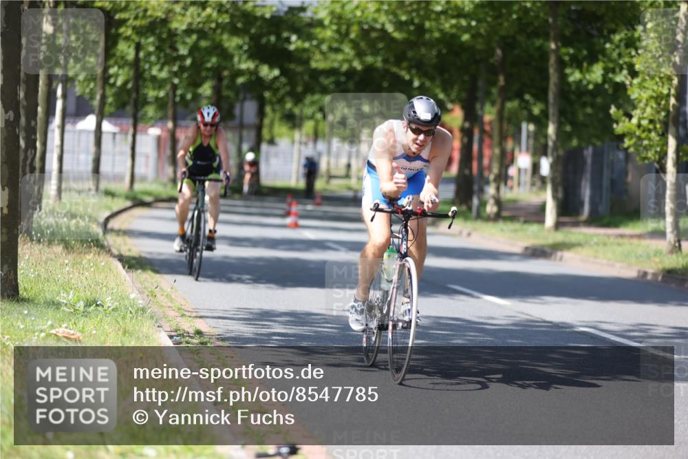 10.08.2025 - GEWOBA Citytriathlon Bremen Yannick Fuchs http://msf.ph/oto/8547785 10.08.2025 13:08:26 Radfahren 551, 552, 702, 768, 824, 836, 855, 859, 968, 980 meine-sportfotos.de
