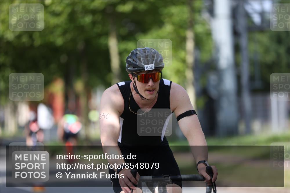 10.08.2025 - GEWOBA Citytriathlon Bremen Yannick Fuchs http://msf.ph/oto/8548079 10.08.2025 12:12:45 Radfahren 640, 692, 769, 771, 851, 884, 885, 1012 meine-sportfotos.de