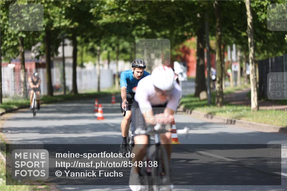 10.08.2025 - GEWOBA Citytriathlon Bremen Yannick Fuchs http://msf.ph/oto/8548138 10.08.2025 12:12:59 Radfahren 640, 675, 745, 767, 771, 884, 885, 960 meine-sportfotos.de