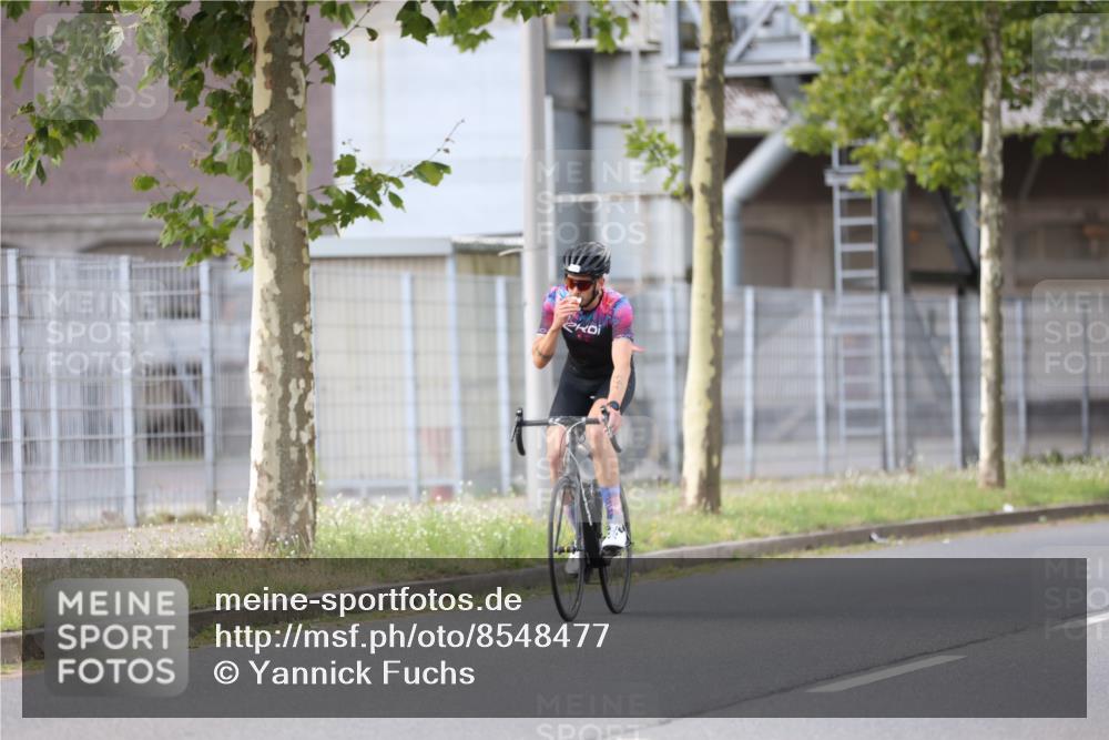 10.08.2025 - GEWOBA Citytriathlon Bremen Yannick Fuchs http://msf.ph/oto/8548477 10.08.2025 13:15:14 Radfahren 736, 765, 826, 913, 969 meine-sportfotos.de