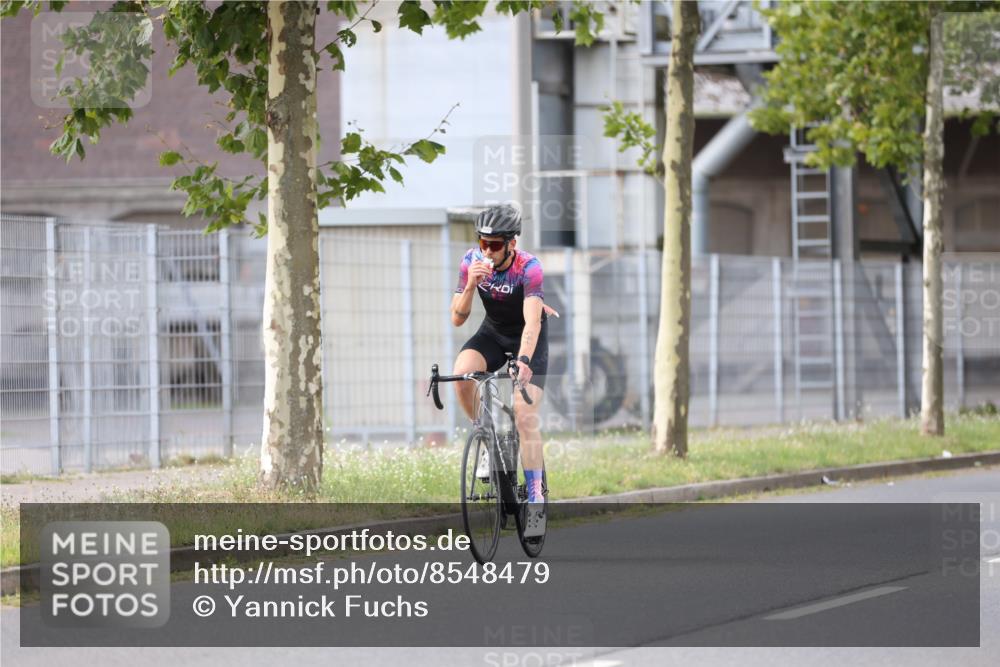 10.08.2025 - GEWOBA Citytriathlon Bremen Yannick Fuchs http://msf.ph/oto/8548479 10.08.2025 13:15:14 Radfahren 736, 765, 826, 913, 969 meine-sportfotos.de