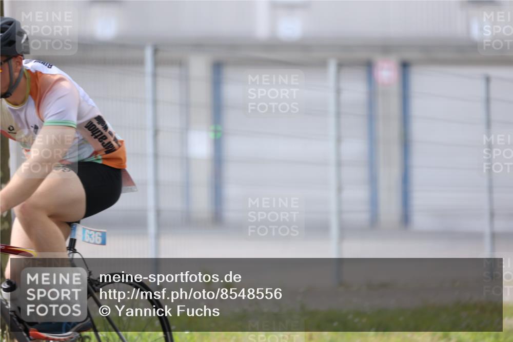 10.08.2025 - GEWOBA Citytriathlon Bremen Yannick Fuchs http://msf.ph/oto/8548556 10.08.2025 13:15:42 Radfahren 636, 843, 940, 1025 meine-sportfotos.de
