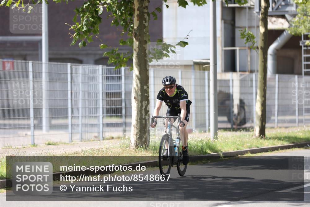 10.08.2025 - GEWOBA Citytriathlon Bremen Yannick Fuchs http://msf.ph/oto/8548667 10.08.2025 13:16:25 Radfahren 591, 632, 813, 869, 892 meine-sportfotos.de