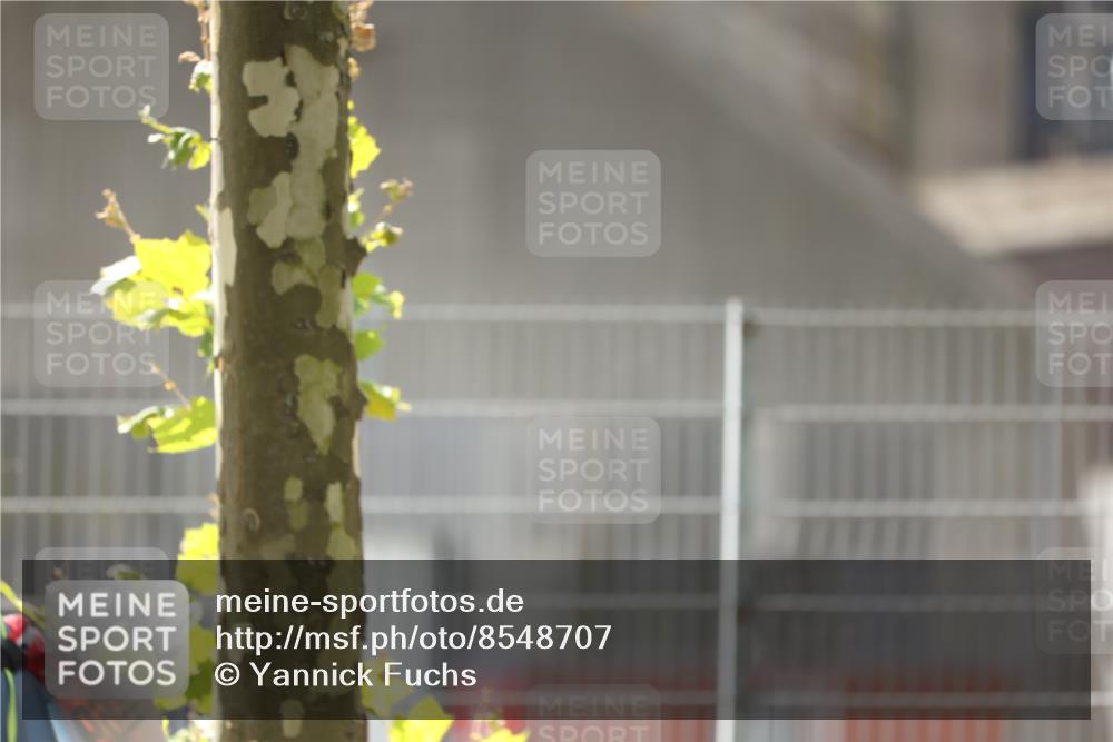 10.08.2025 - GEWOBA Citytriathlon Bremen Yannick Fuchs http://msf.ph/oto/8548707 10.08.2025 13:16:38 Radfahren 813, 869, 892 meine-sportfotos.de