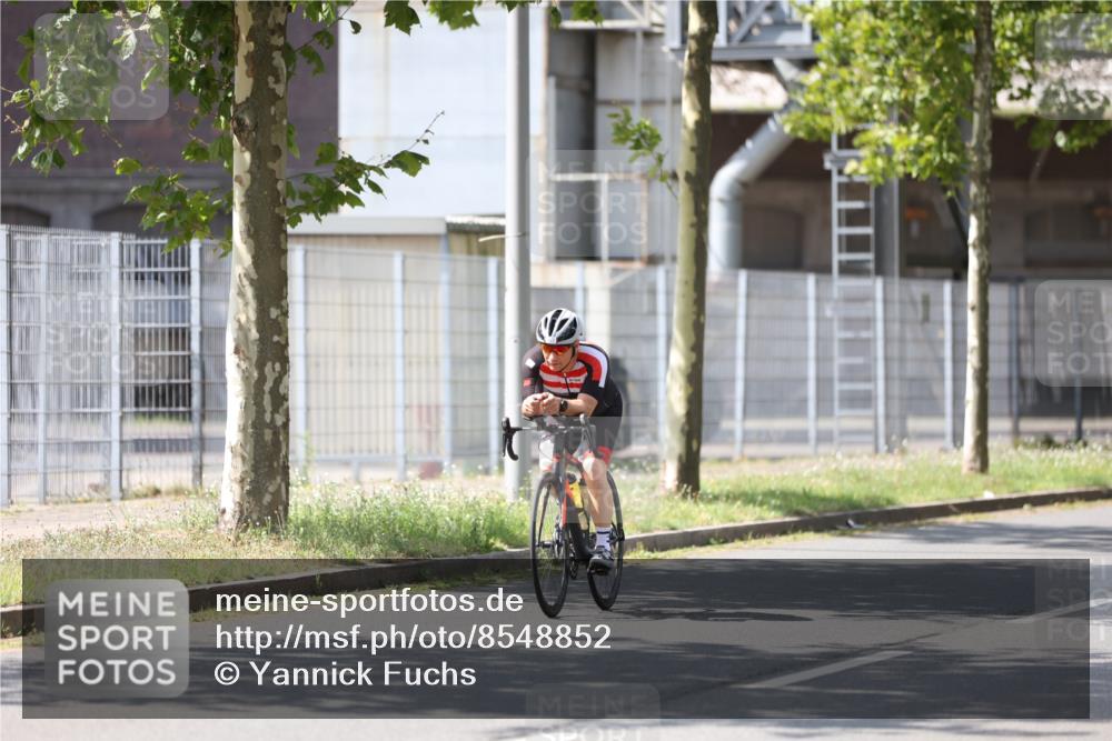 10.08.2025 - GEWOBA Citytriathlon Bremen Yannick Fuchs http://msf.ph/oto/8548852 10.08.2025 13:17:45 Radfahren 567, 825, 853 meine-sportfotos.de