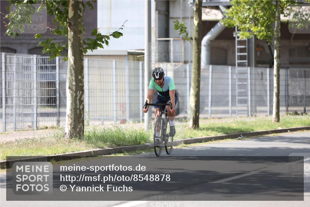 10.08.2025 - GEWOBA Citytriathlon Bremen Yannick Fuchs http://msf.ph/oto/8548878 10.08.2025 13:18:27 Radfahren 596, 934 meine-sportfotos.de