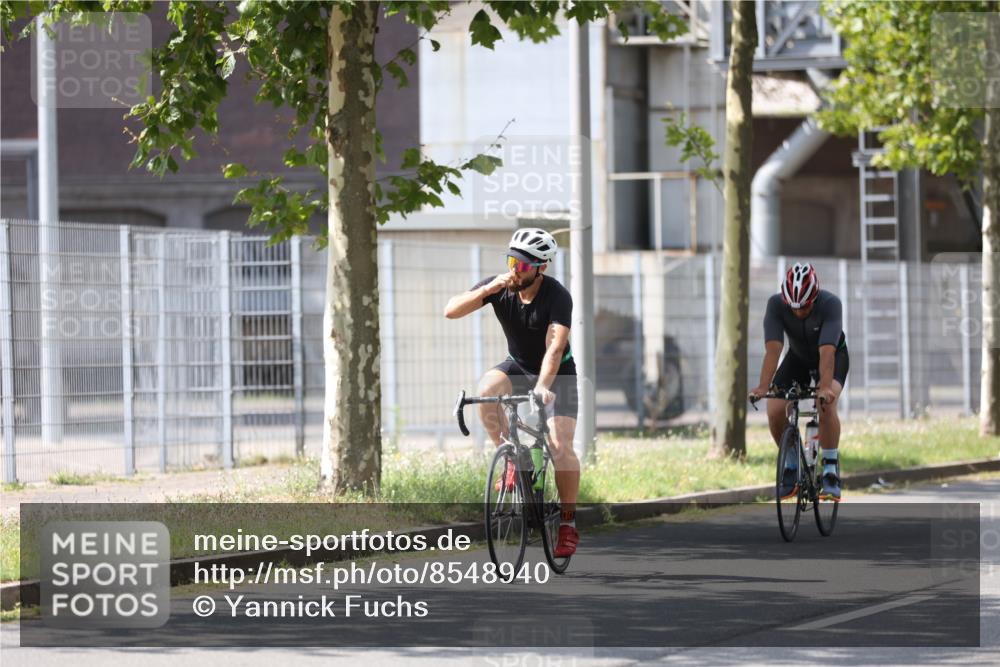 10.08.2025 - GEWOBA Citytriathlon Bremen Yannick Fuchs http://msf.ph/oto/8548940 10.08.2025 13:19:01 Radfahren 671, 709, 726, 899, 975 meine-sportfotos.de