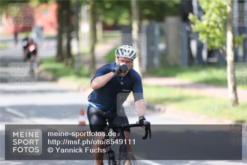 10.08.2025 - GEWOBA Citytriathlon Bremen Yannick Fuchs http://msf.ph/oto/8549111 10.08.2025 13:20:50 Radfahren 581, 785, 842, 862, 953 meine-sportfotos.de