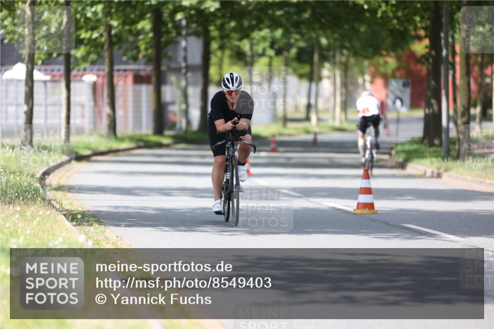 10.08.2025 - GEWOBA Citytriathlon Bremen Yannick Fuchs http://msf.ph/oto/8549403 10.08.2025 13:26:28 Radfahren 918, 948, 962 meine-sportfotos.de