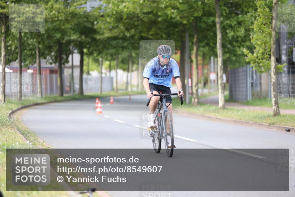 10.08.2025 - GEWOBA Citytriathlon Bremen Yannick Fuchs http://msf.ph/oto/8549607 10.08.2025 13:29:18 Radfahren 638 meine-sportfotos.de