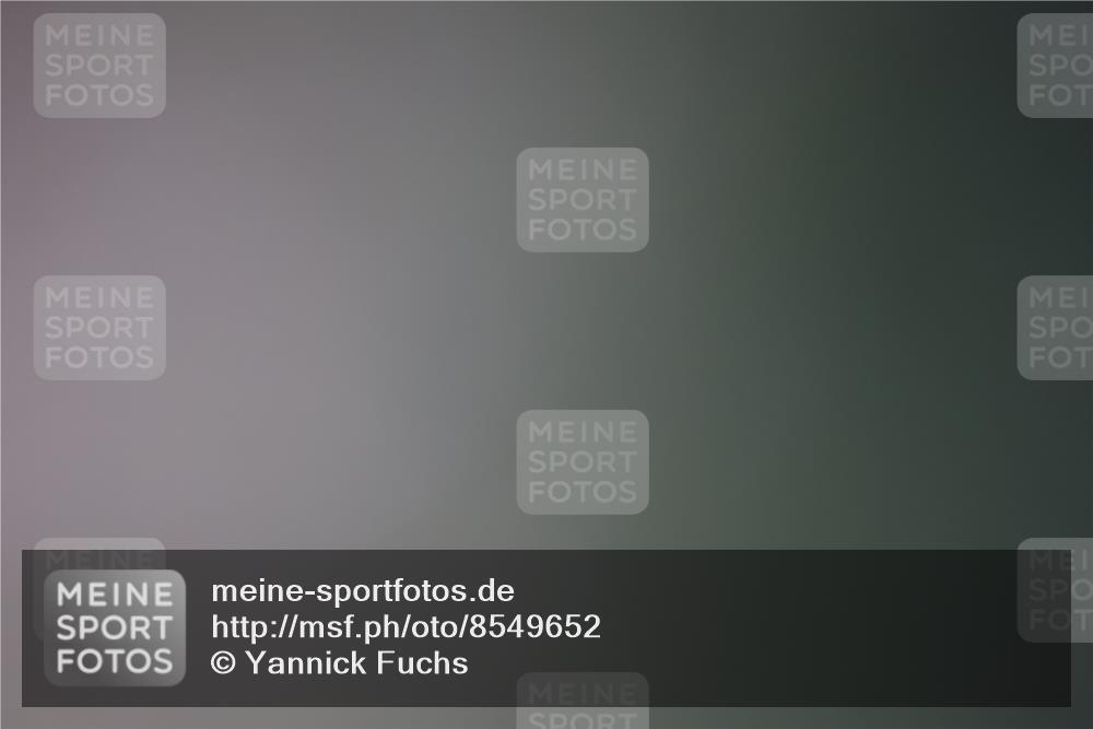 10.08.2025 - GEWOBA Citytriathlon Bremen Yannick Fuchs http://msf.ph/oto/8549652 10.08.2025 13:29:42 Radfahren 980, 1032 meine-sportfotos.de