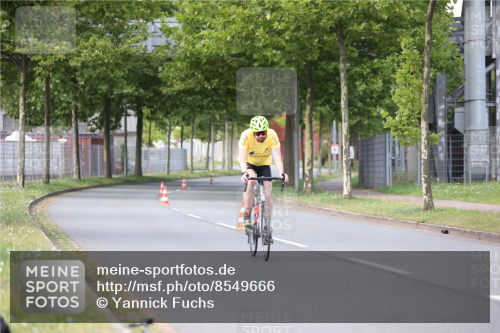 10.08.2025 - GEWOBA Citytriathlon Bremen Yannick Fuchs http://msf.ph/oto/8549666 10.08.2025 13:30:06 Radfahren 792, 942 meine-sportfotos.de