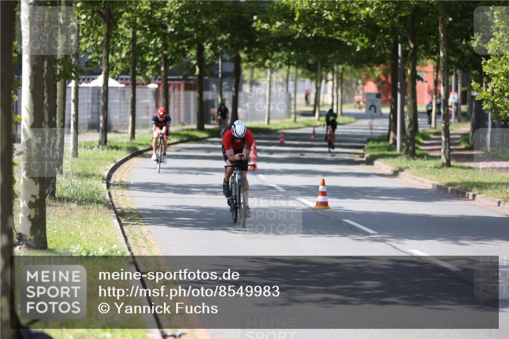 10.08.2025 - GEWOBA Citytriathlon Bremen Yannick Fuchs http://msf.ph/oto/8549983 10.08.2025 14:11:54 Radfahren 12, 156, 168 meine-sportfotos.de
