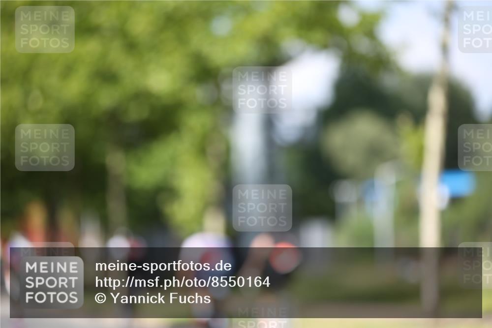 10.08.2025 - GEWOBA Citytriathlon Bremen Yannick Fuchs http://msf.ph/oto/8550164 10.08.2025 12:22:27 Radfahren 580, 602, 663, 665, 803, 848, 870, 910, 1023 meine-sportfotos.de