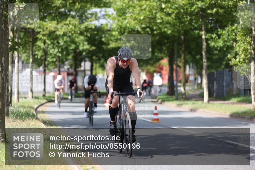 10.08.2025 - GEWOBA Citytriathlon Bremen Yannick Fuchs http://msf.ph/oto/8550196 10.08.2025 12:22:32 Radfahren 580, 602, 634, 663, 665, 803, 848, 870, 910, 926, 1023 meine-sportfotos.de