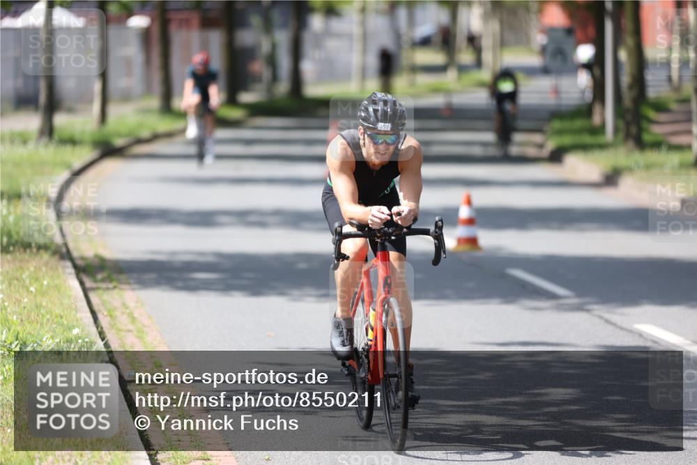 10.08.2025 - GEWOBA Citytriathlon Bremen Yannick Fuchs http://msf.ph/oto/8550211 10.08.2025 14:12:44 Radfahren 66, 117, 148, 155 meine-sportfotos.de
