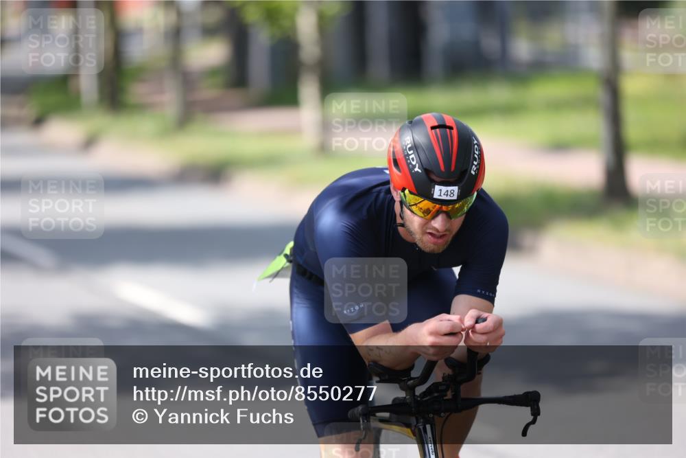 10.08.2025 - GEWOBA Citytriathlon Bremen Yannick Fuchs http://msf.ph/oto/8550277 10.08.2025 14:12:53 Radfahren 95, 117, 148, 155 meine-sportfotos.de