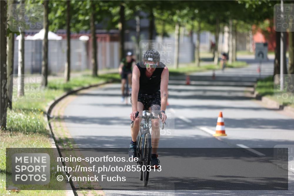 10.08.2025 - GEWOBA Citytriathlon Bremen Yannick Fuchs http://msf.ph/oto/8550313 10.08.2025 14:13:03 Radfahren 8, 95, 107, 148 meine-sportfotos.de
