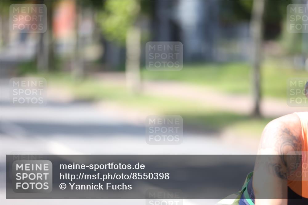 10.08.2025 - GEWOBA Citytriathlon Bremen Yannick Fuchs http://msf.ph/oto/8550398 10.08.2025 14:13:27 Radfahren 14, 26, 44, 104, 112, 175 meine-sportfotos.de